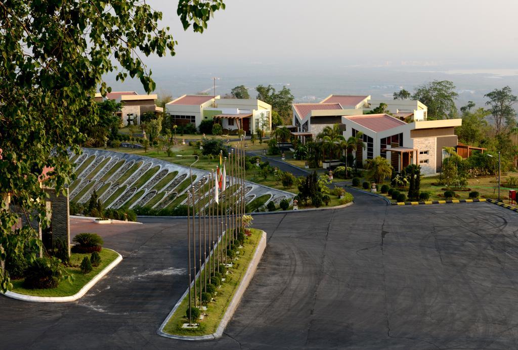 Mount Pleasant Hotel Oattara Thiri Extérieur photo