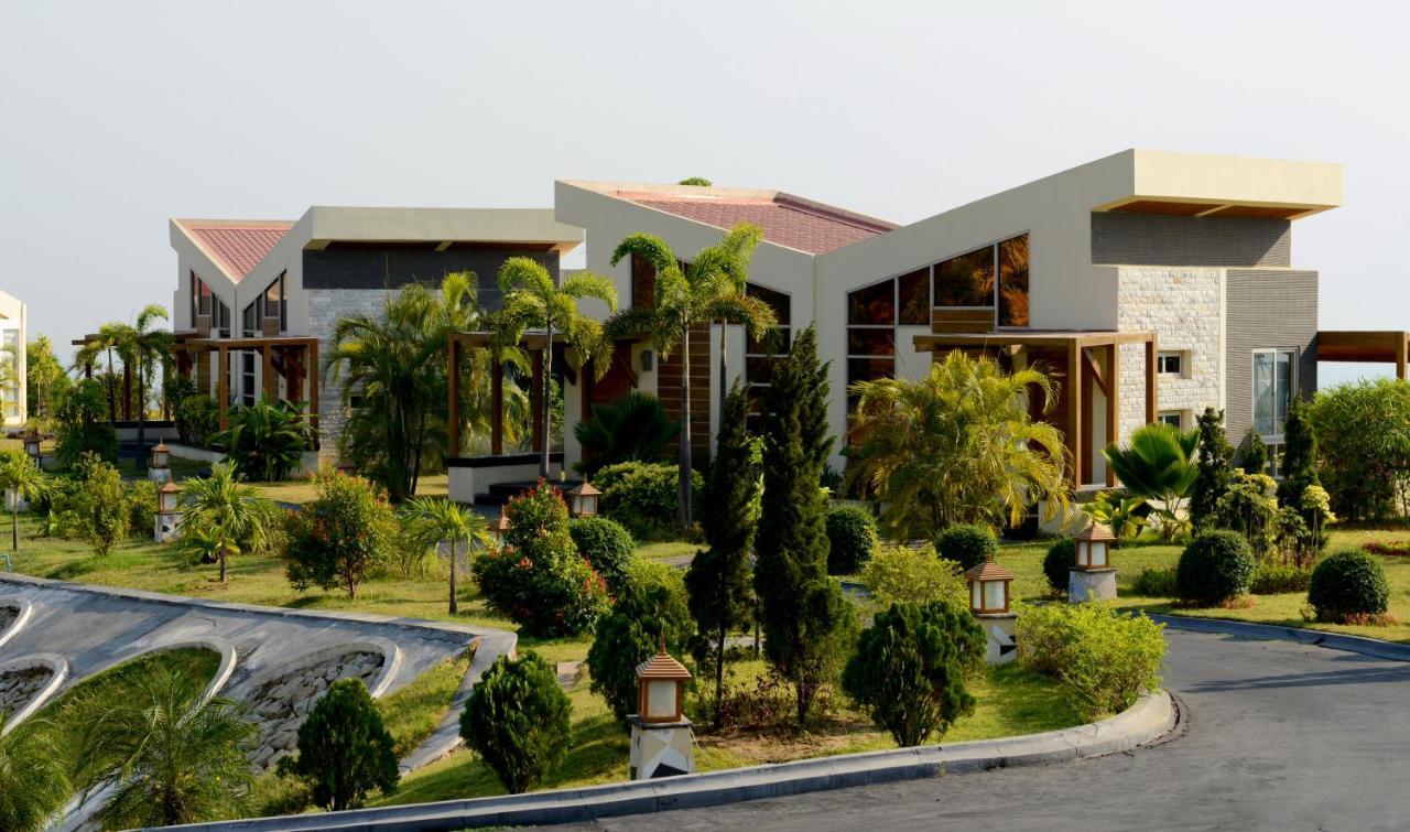 Mount Pleasant Hotel Oattara Thiri Extérieur photo
