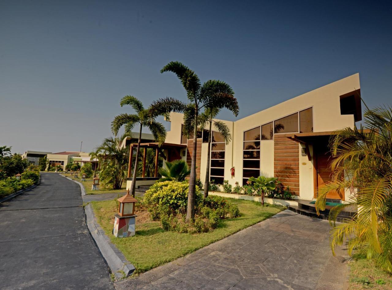 Mount Pleasant Hotel Oattara Thiri Extérieur photo